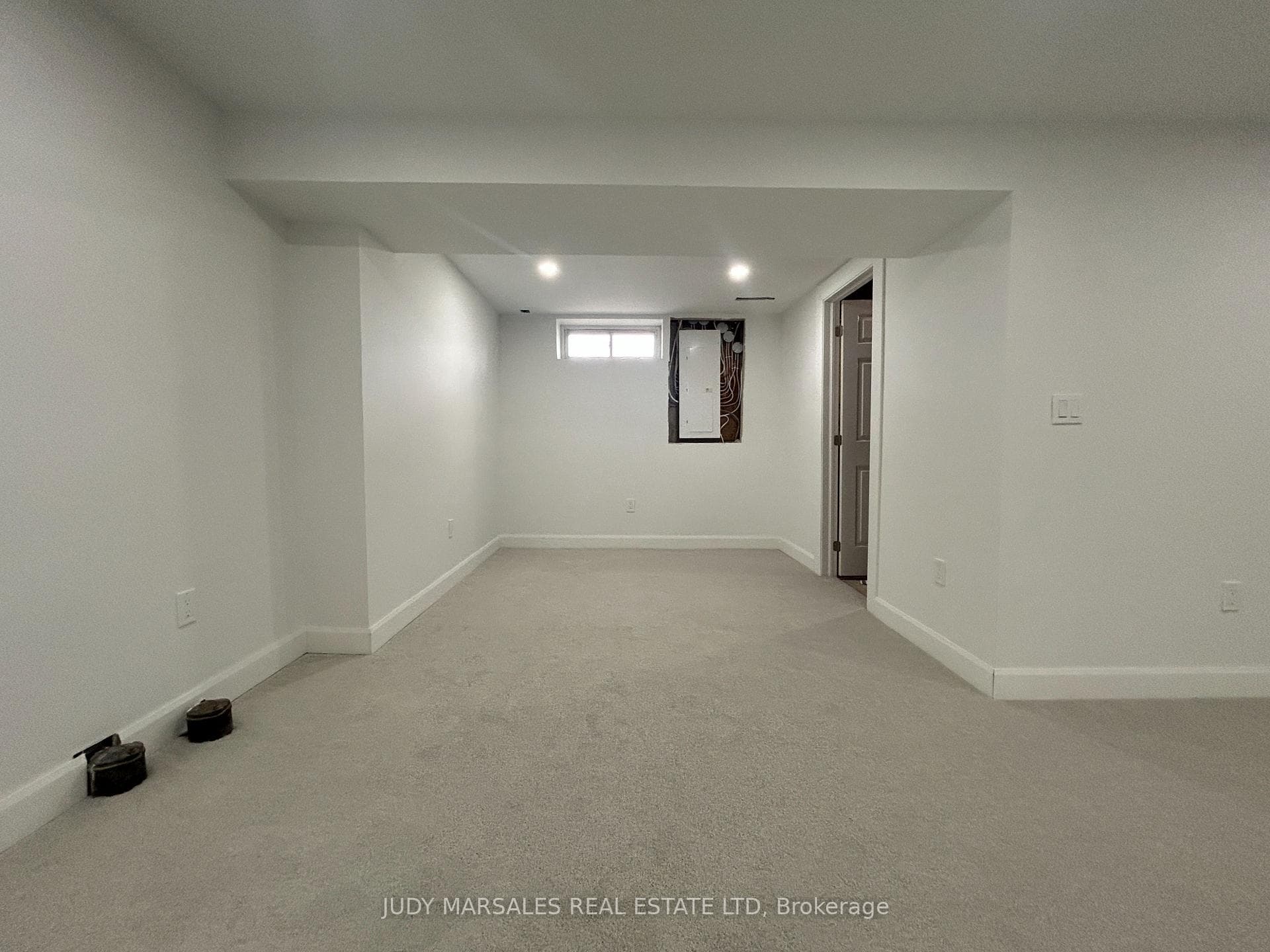 2 Melody Court photo 38