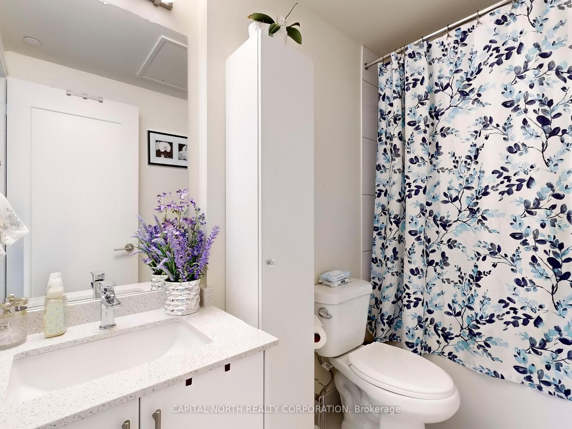 9000 Jane Street Unit 417 photo 22