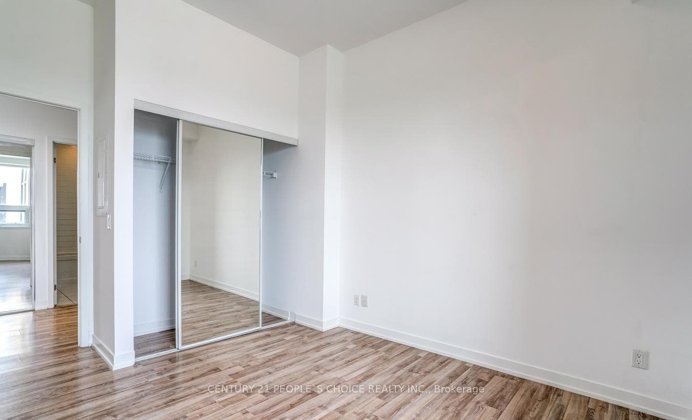 840 Queens Plate Drive Unit 1709 photo 31