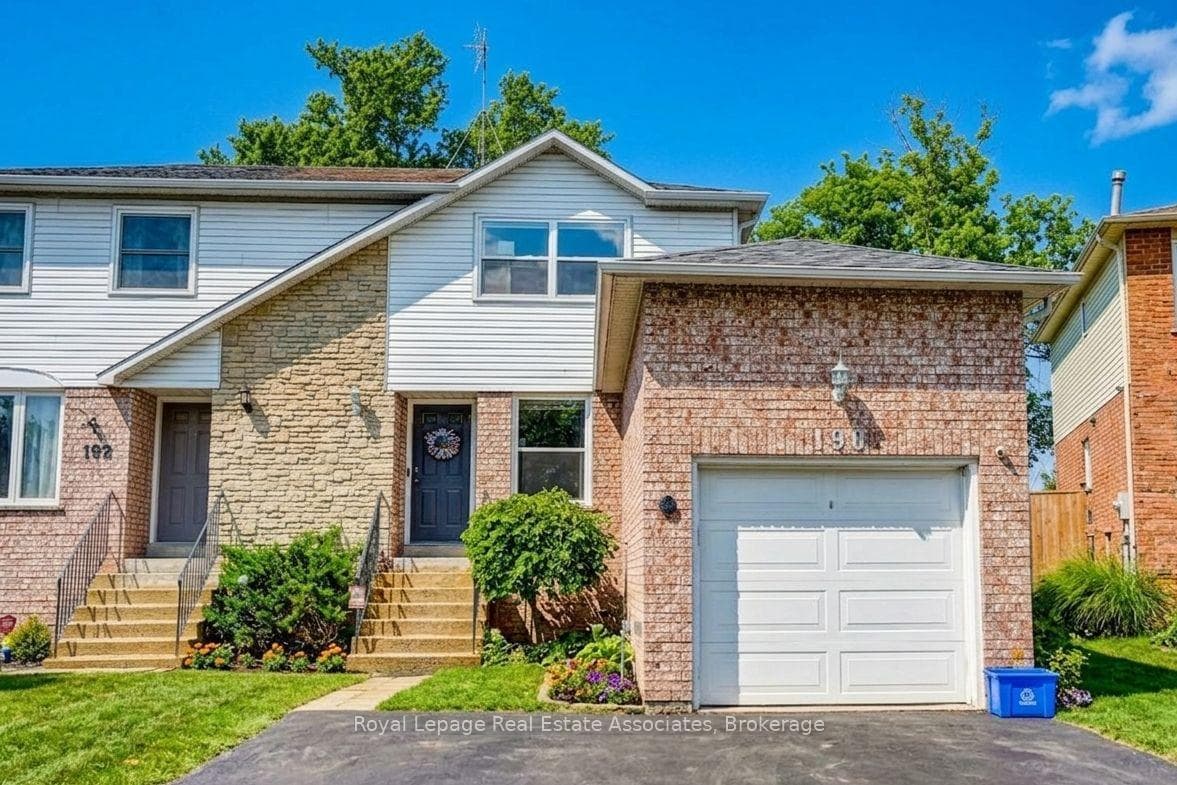 190 Nith River Way photo 1