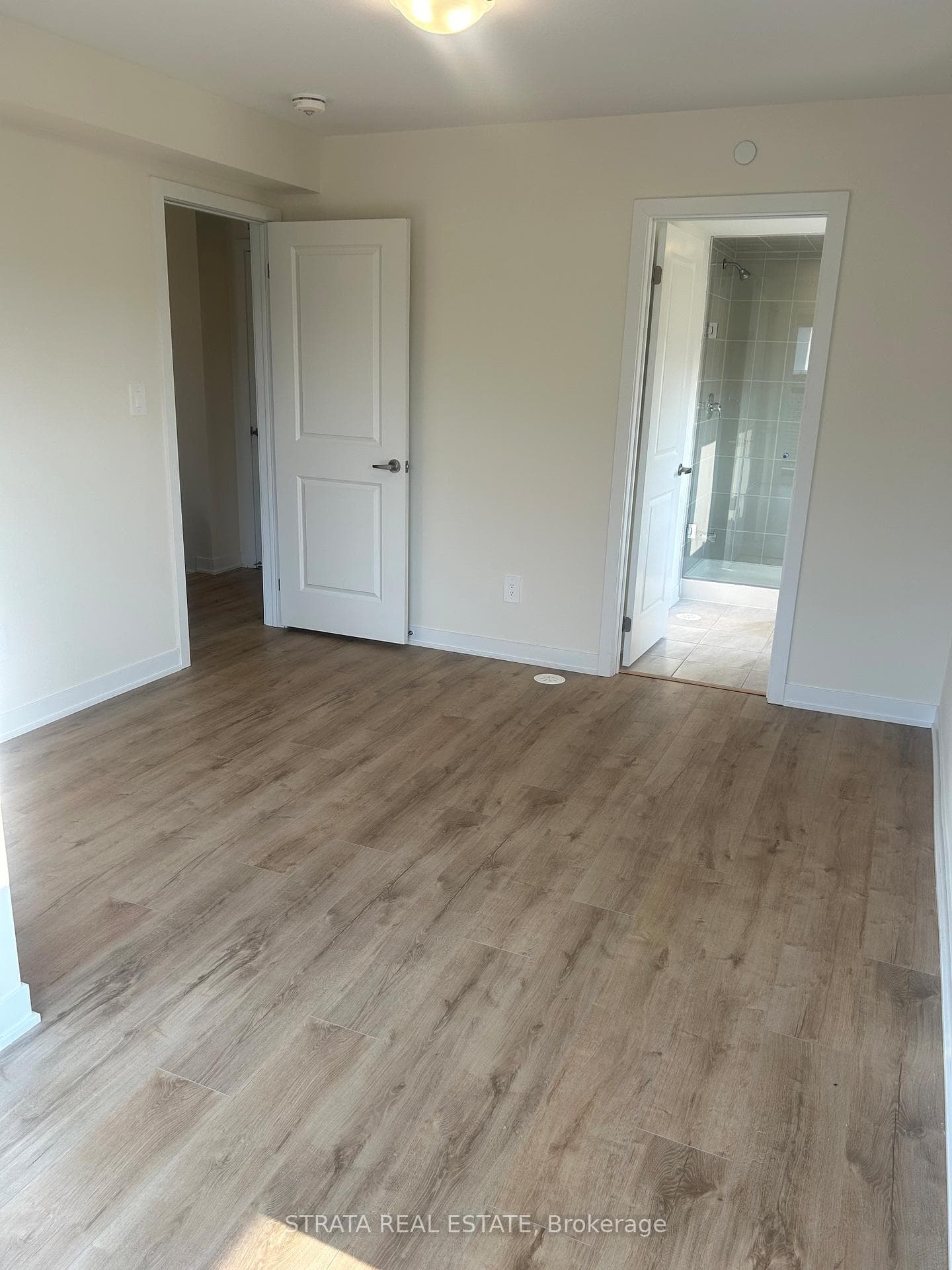 755 Omega Drive Unit 201 photo 7