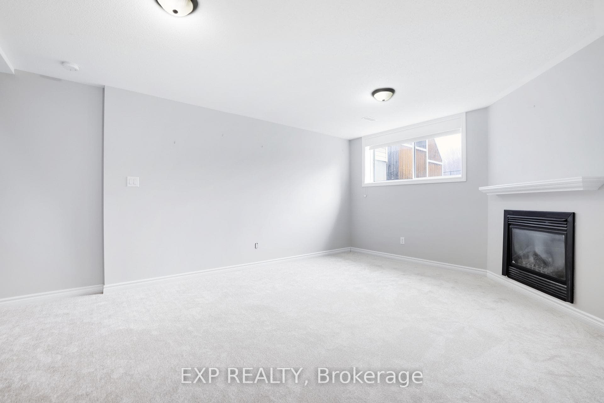 352 Forestbrook Street photo 32