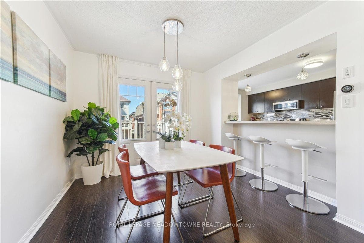 228 Septimus Heights photo 15