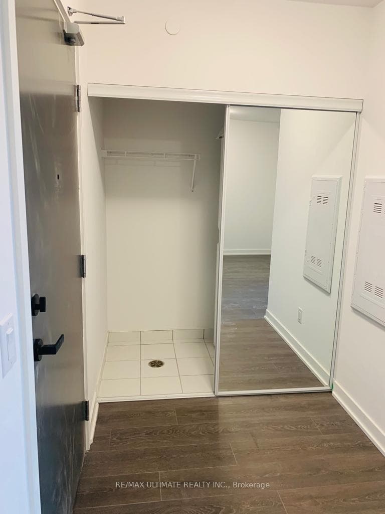2033 Kennedy Road Unit 508 photo 12