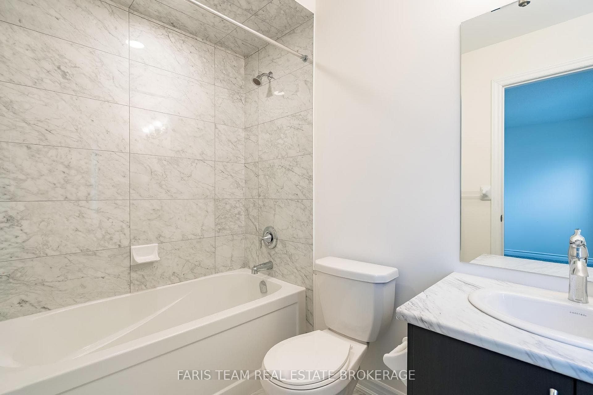 2263 Lozenby Street photo 28