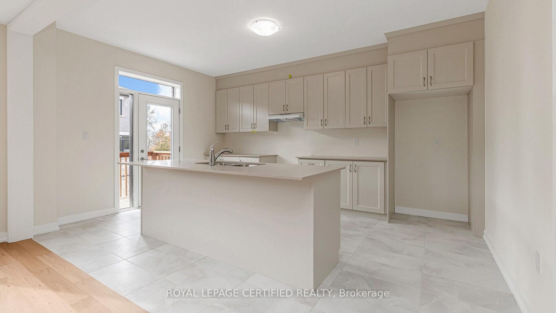 117 Henshaw Drive photo 14