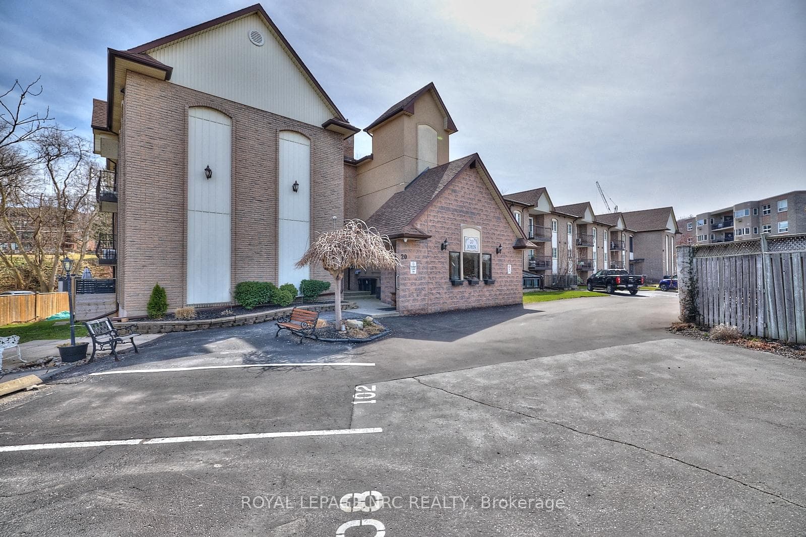 20 John Street Unit 109 photo 2