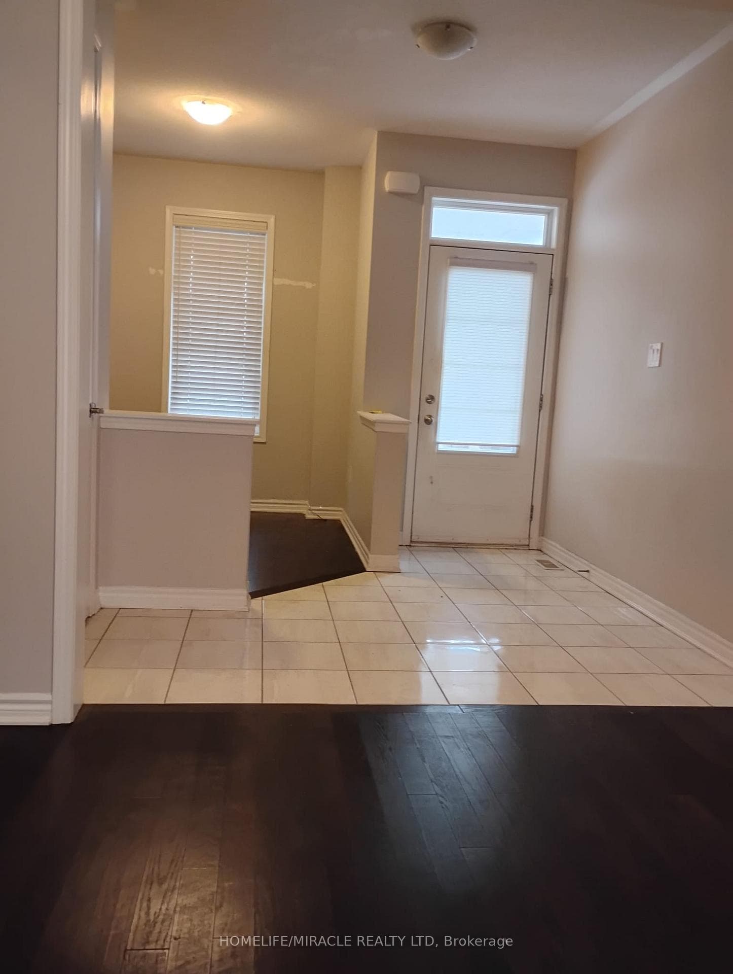106 Benhurst Crescent photo 3