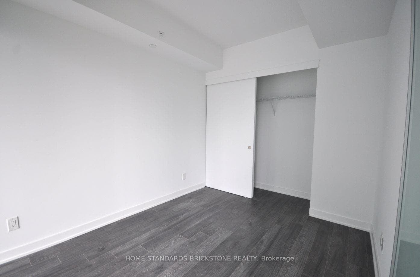 185 Roehampton Avenue Unit 2011 photo 8