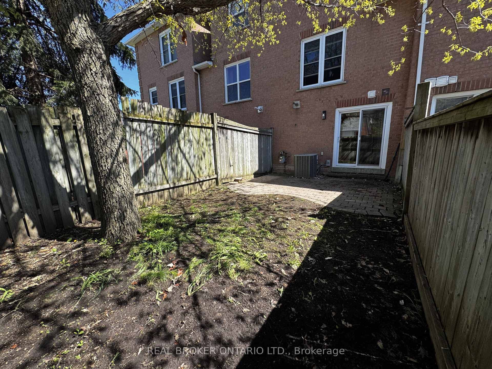 72 Wyatt Lane photo 19