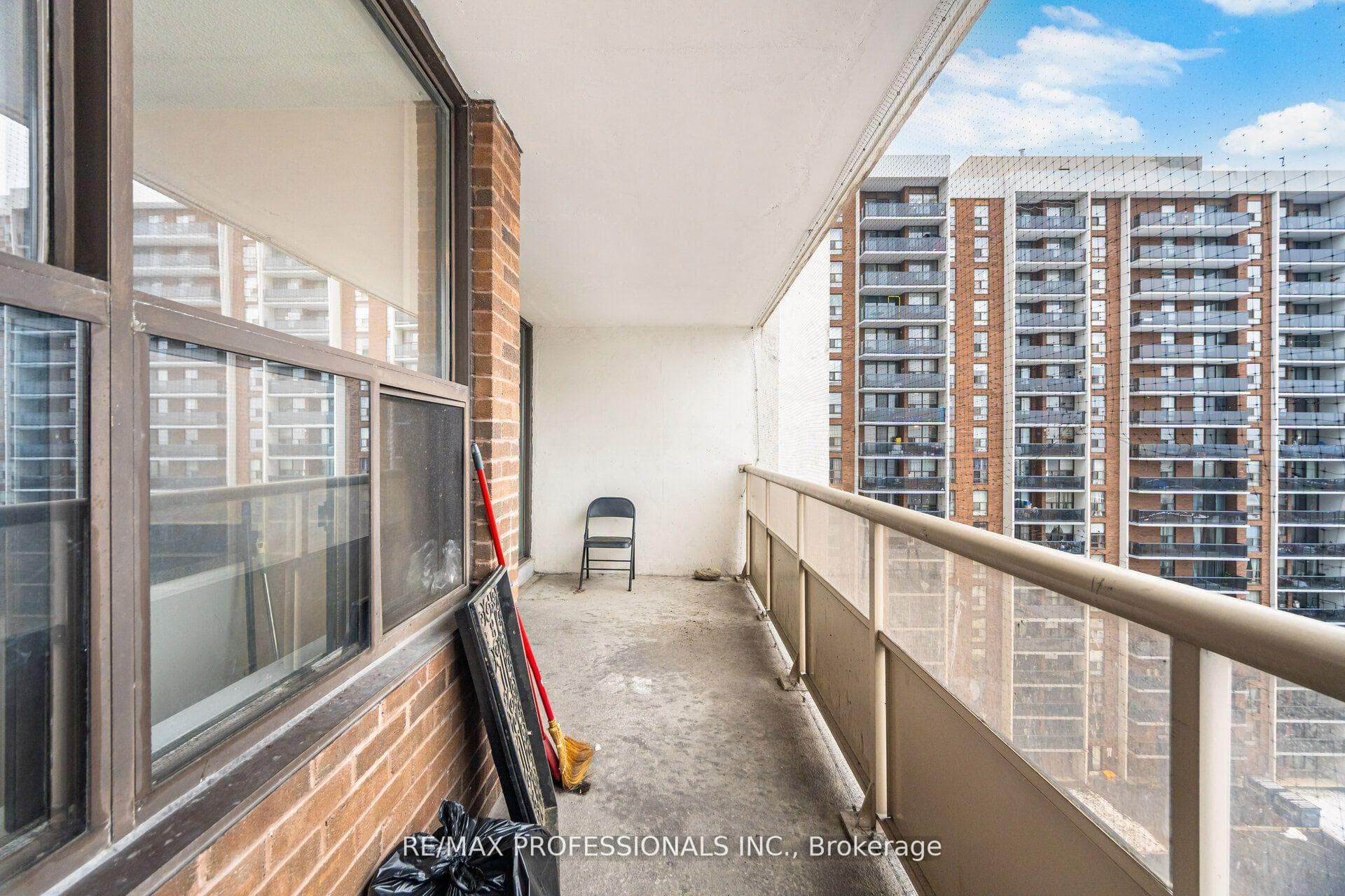 4 Kings Cross Road Unit 1109 photo 25