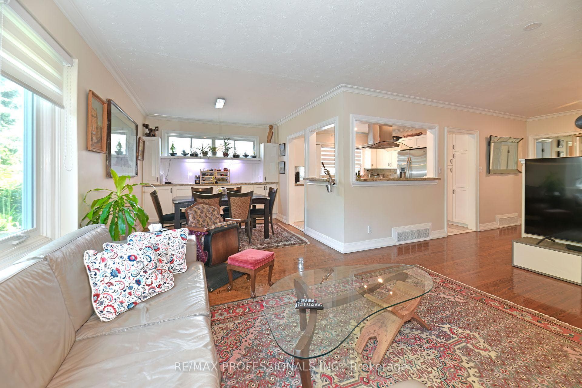 11 Brynston Road photo 7