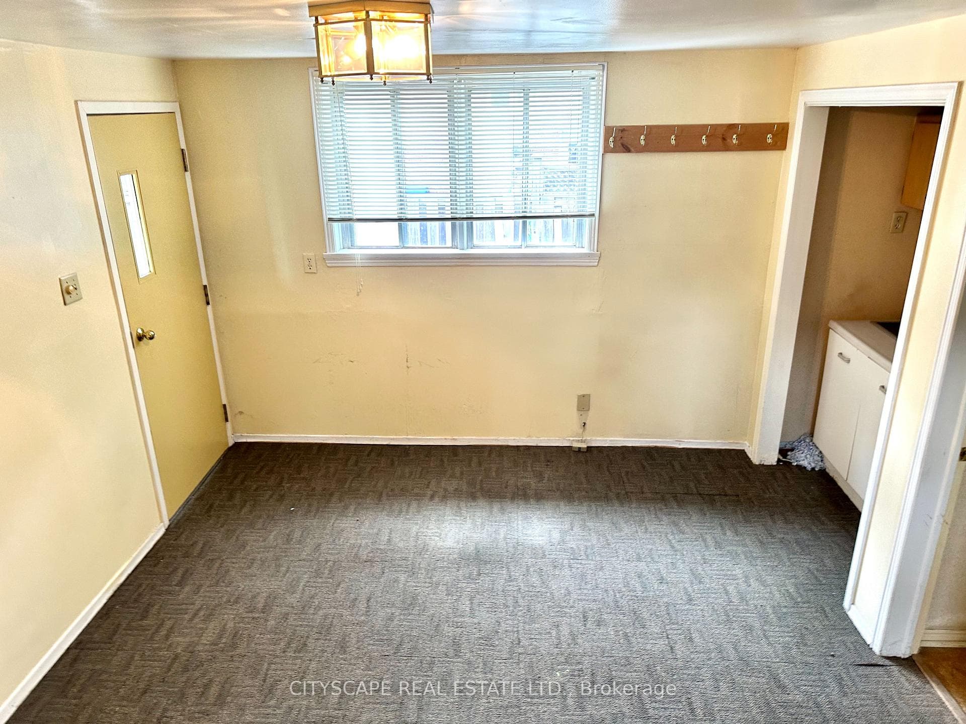 15 Henry Street photo 12