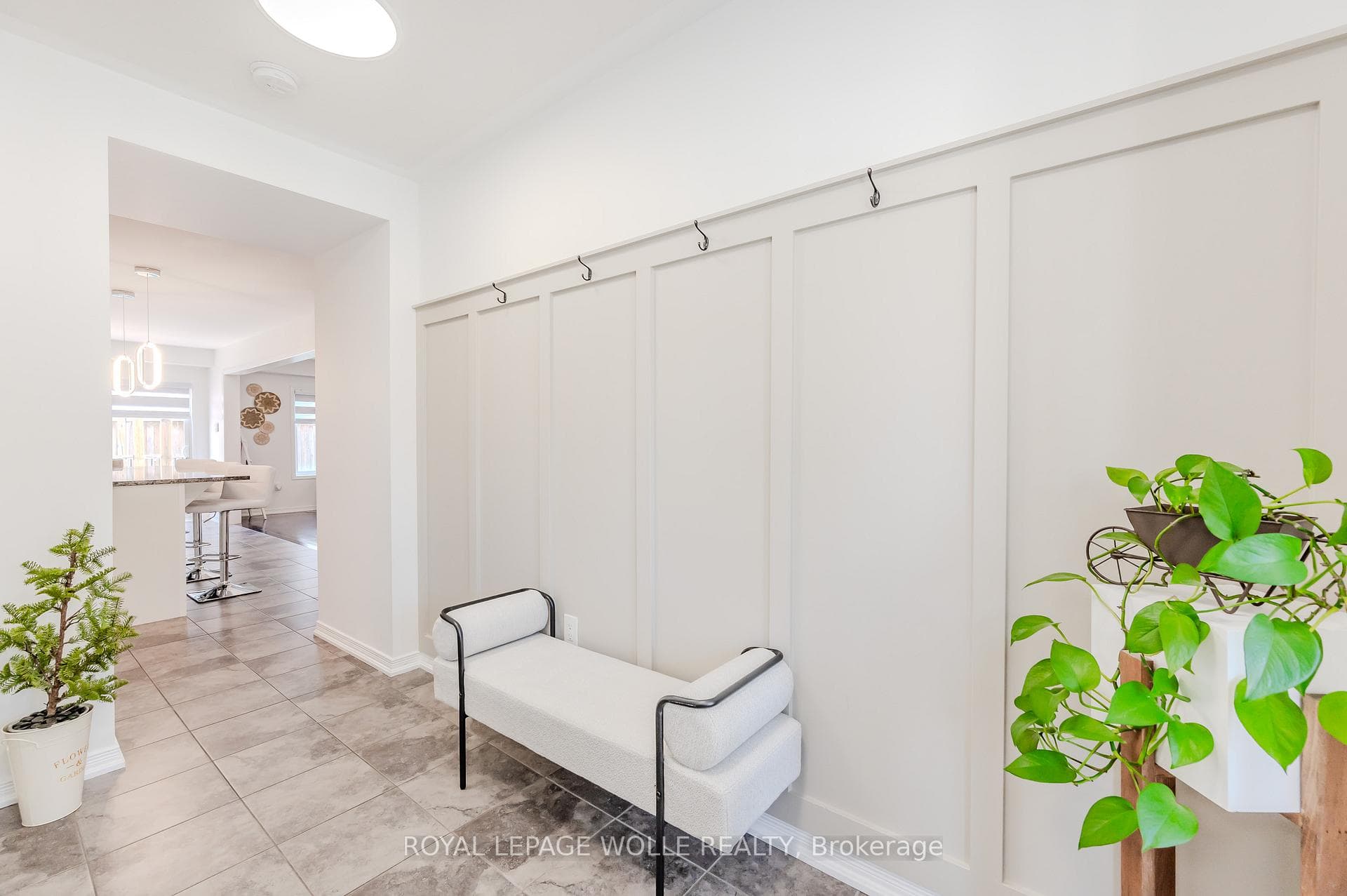 291 Falling Green Crescent photo 15