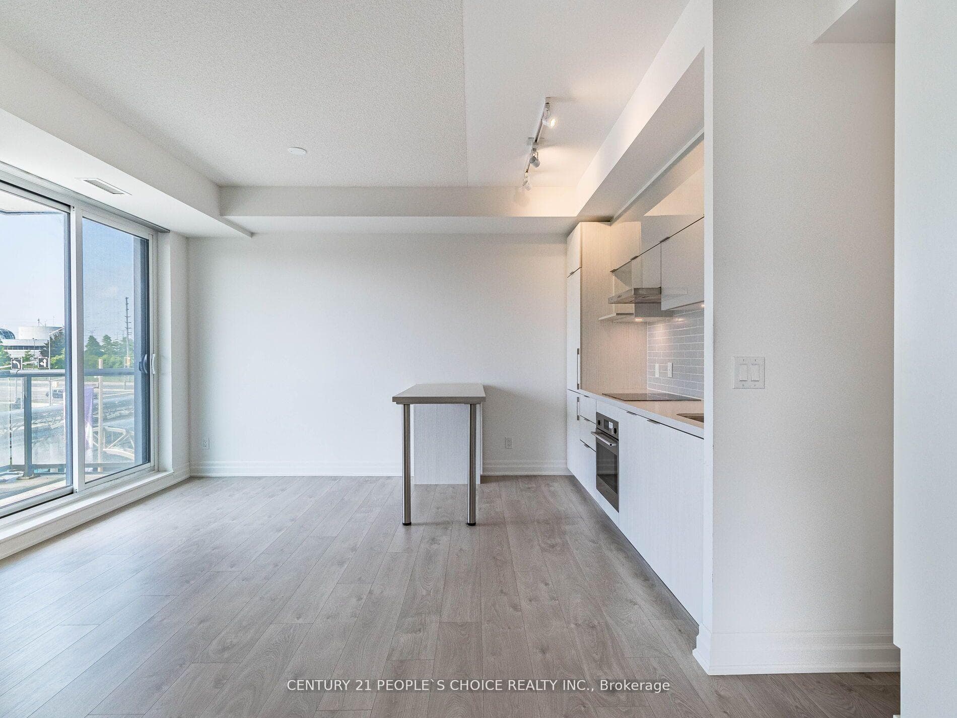 10 Rouge Valley Drive Unit 301A photo 13