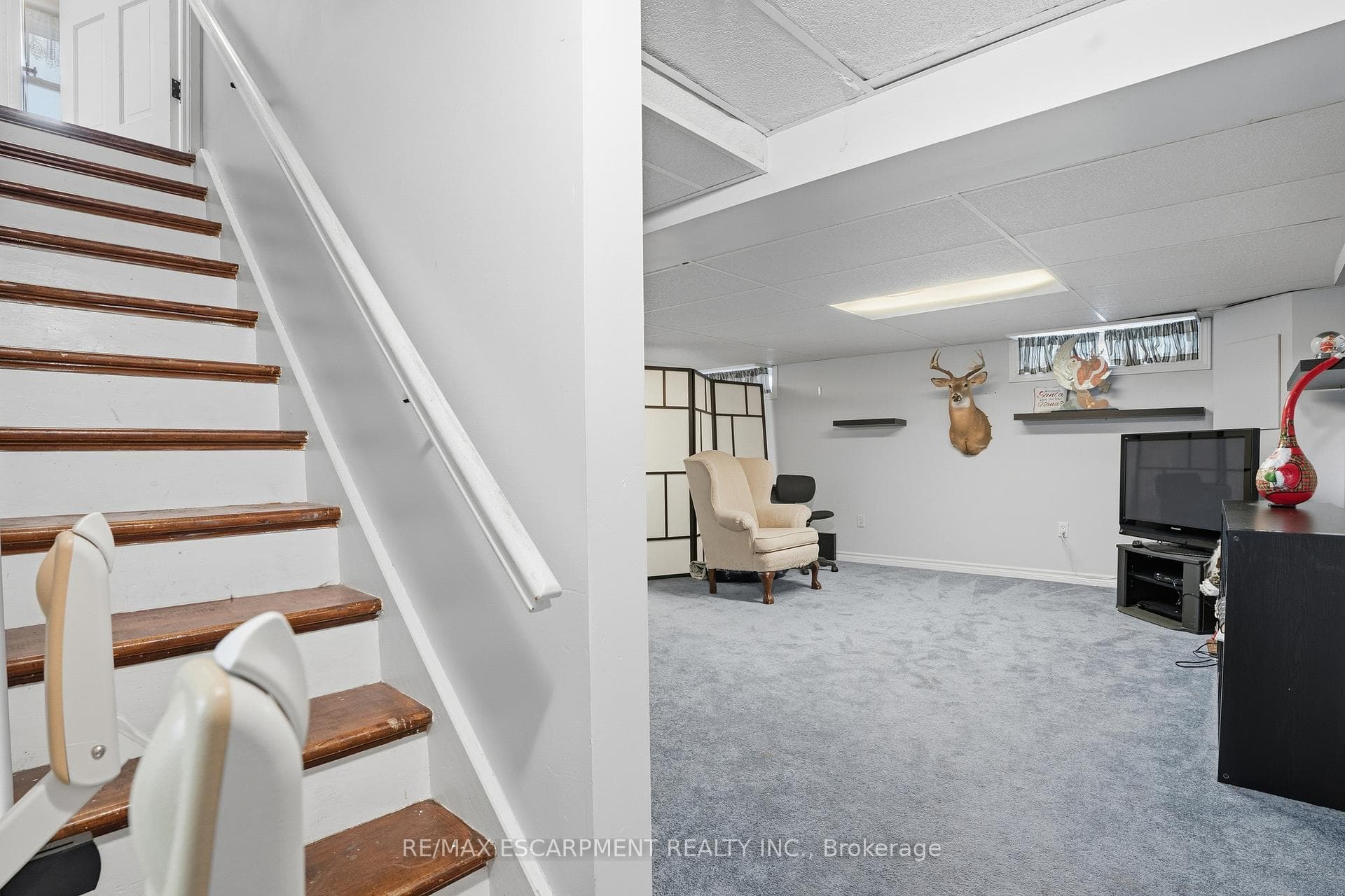 77 Arcade Crescent photo 29