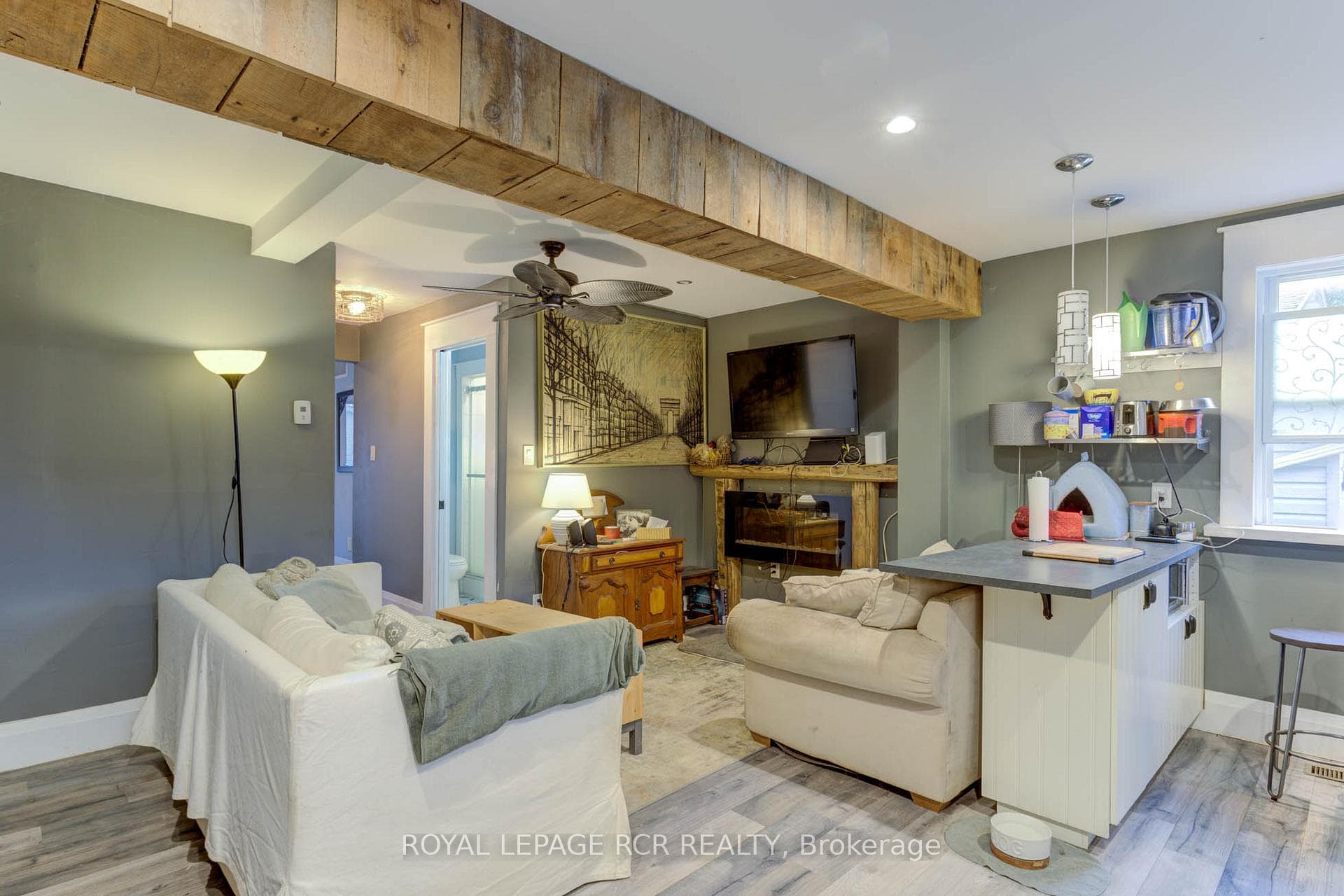 132 Joseph Street photo 18