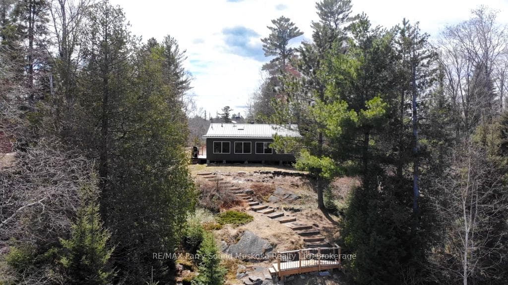 93 White Pine Road photo 2