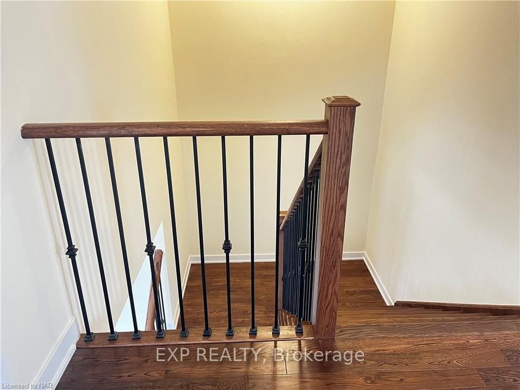 279 EASTBRIDGE Avenue photo 25