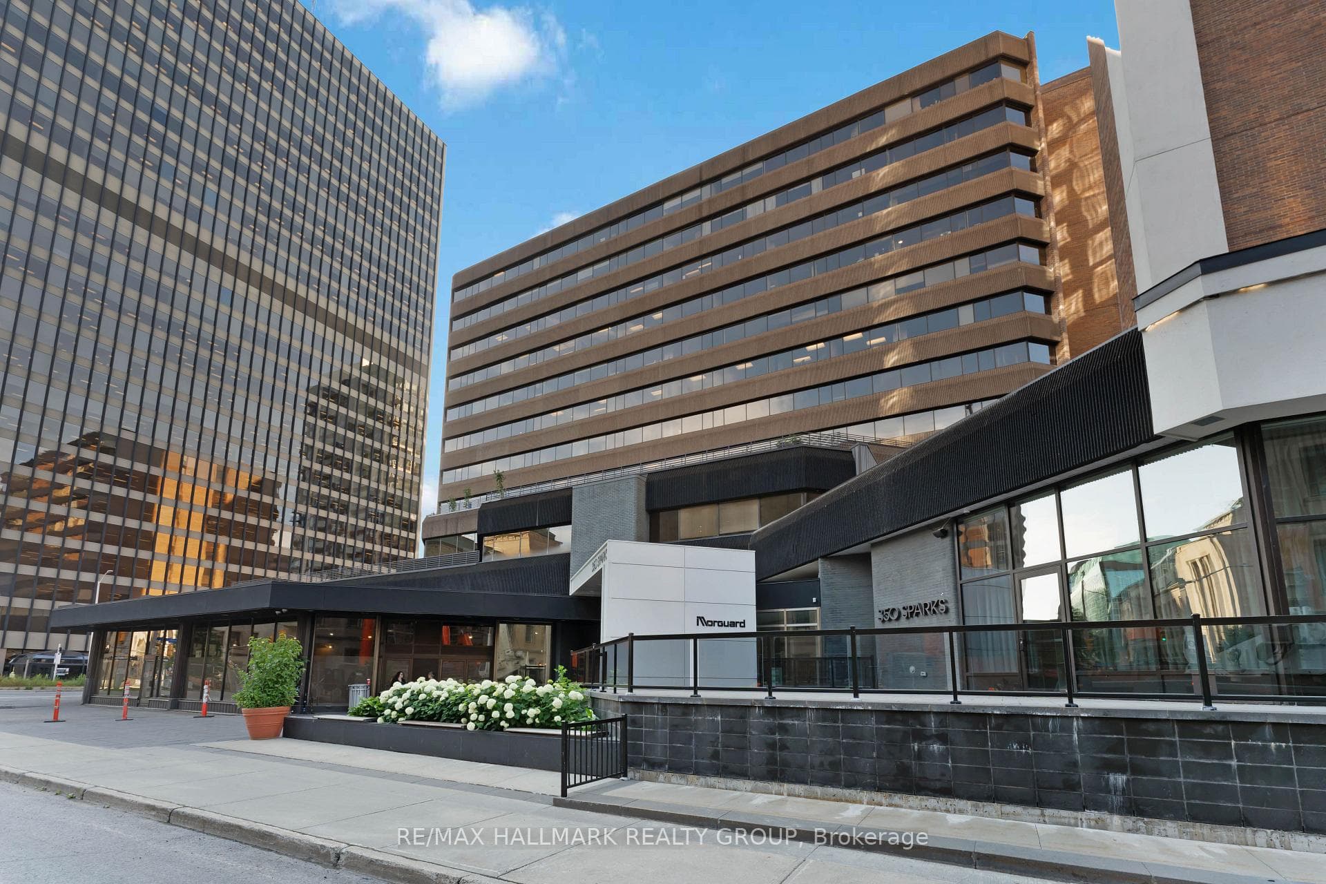 350 Sparks Street Unit 707 photo 6