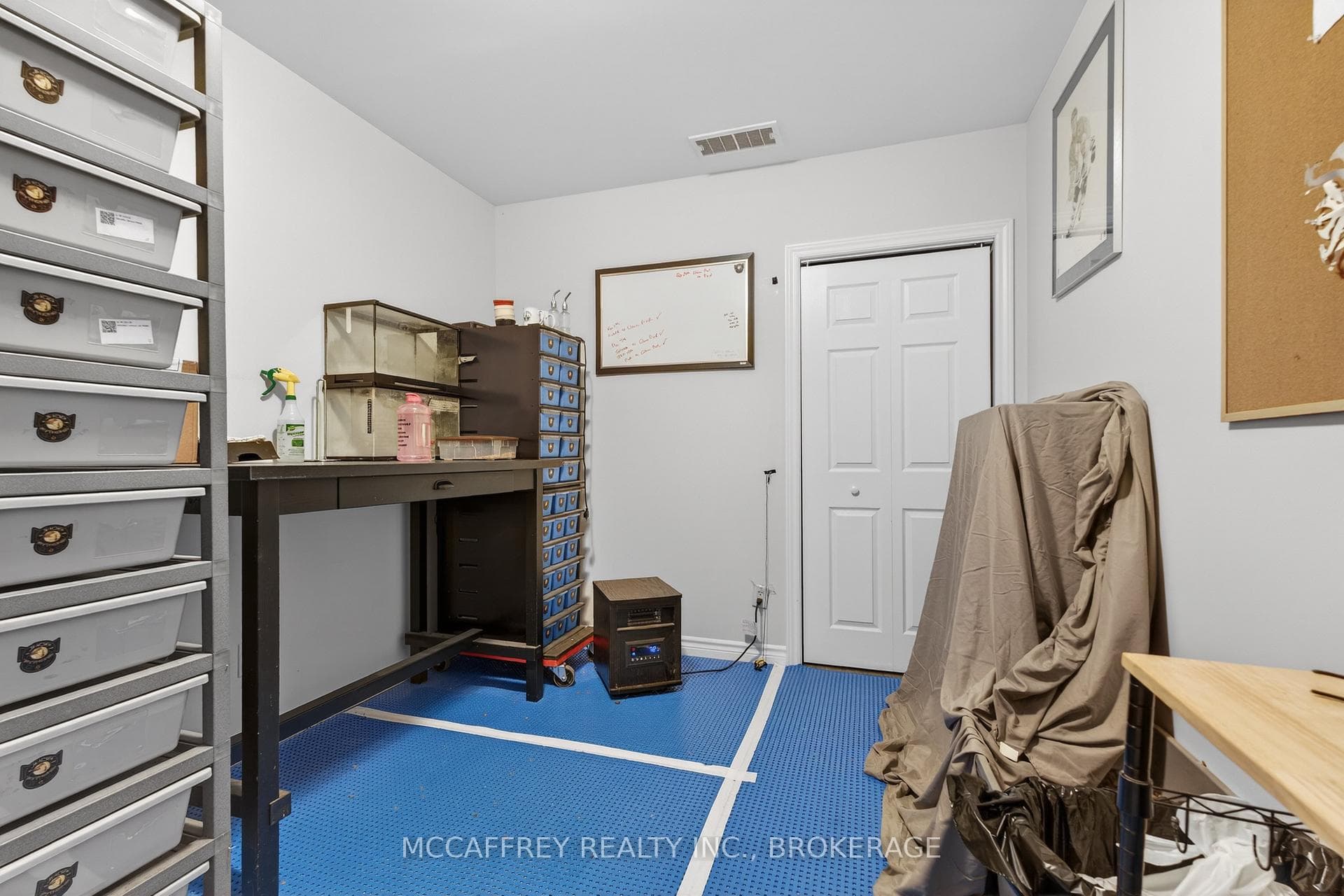 132 Brant Street photo 18