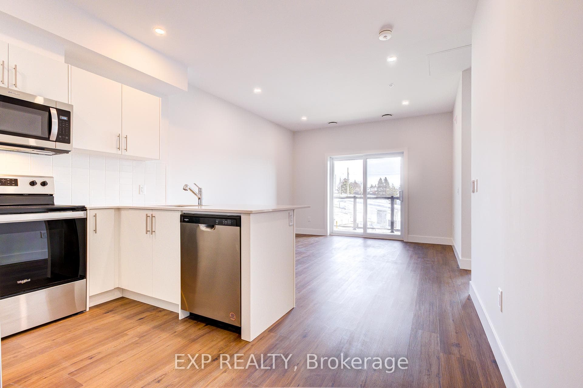 1000 Lackner Place Unit 202 photo 26