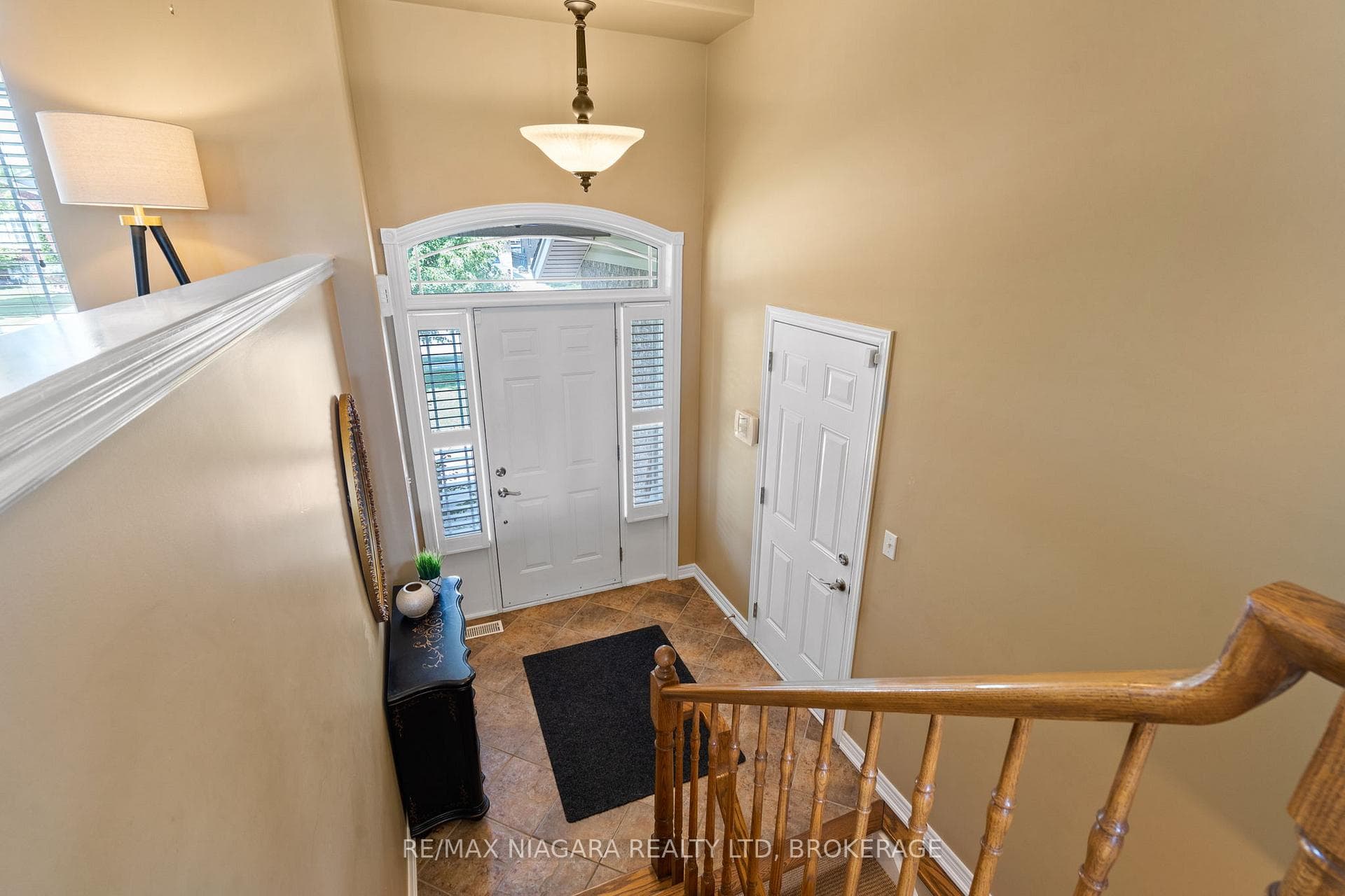 7040 St Michael Avenue photo 5