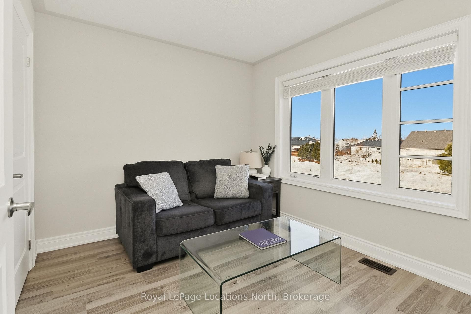 335 Atkinson Street photo 28