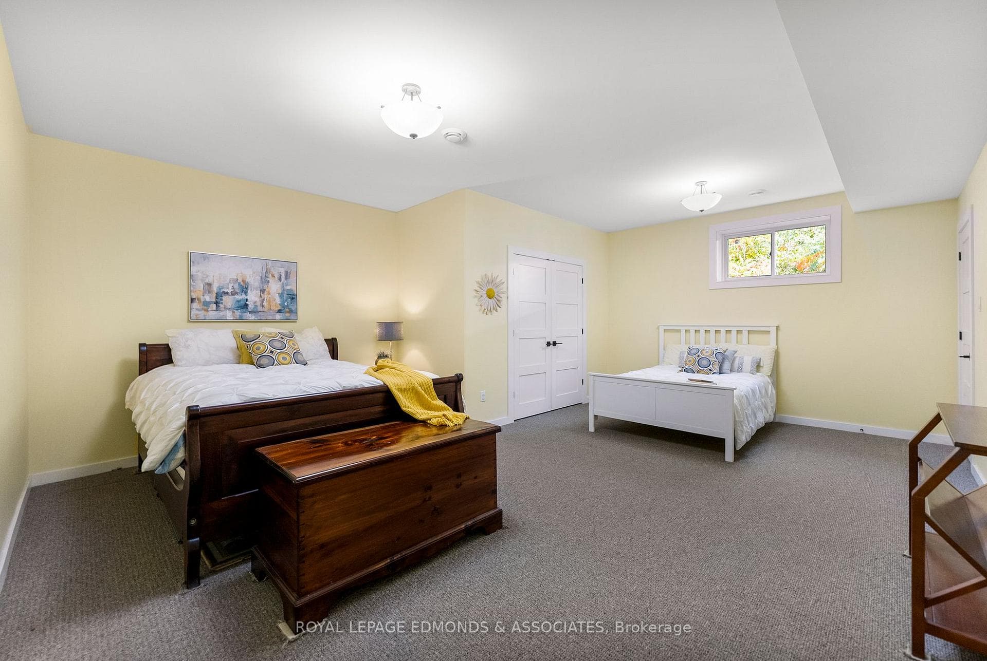 166 Deerfield Drive photo 31