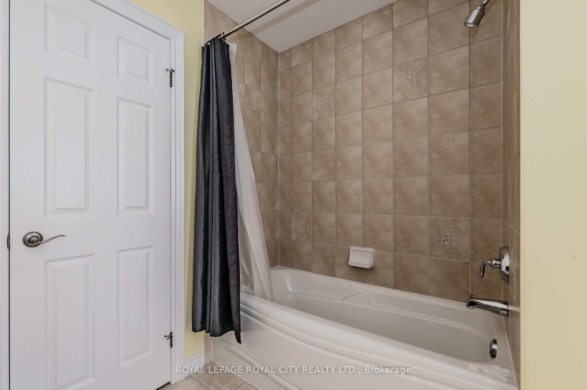 18 Sweeney Drive photo 19