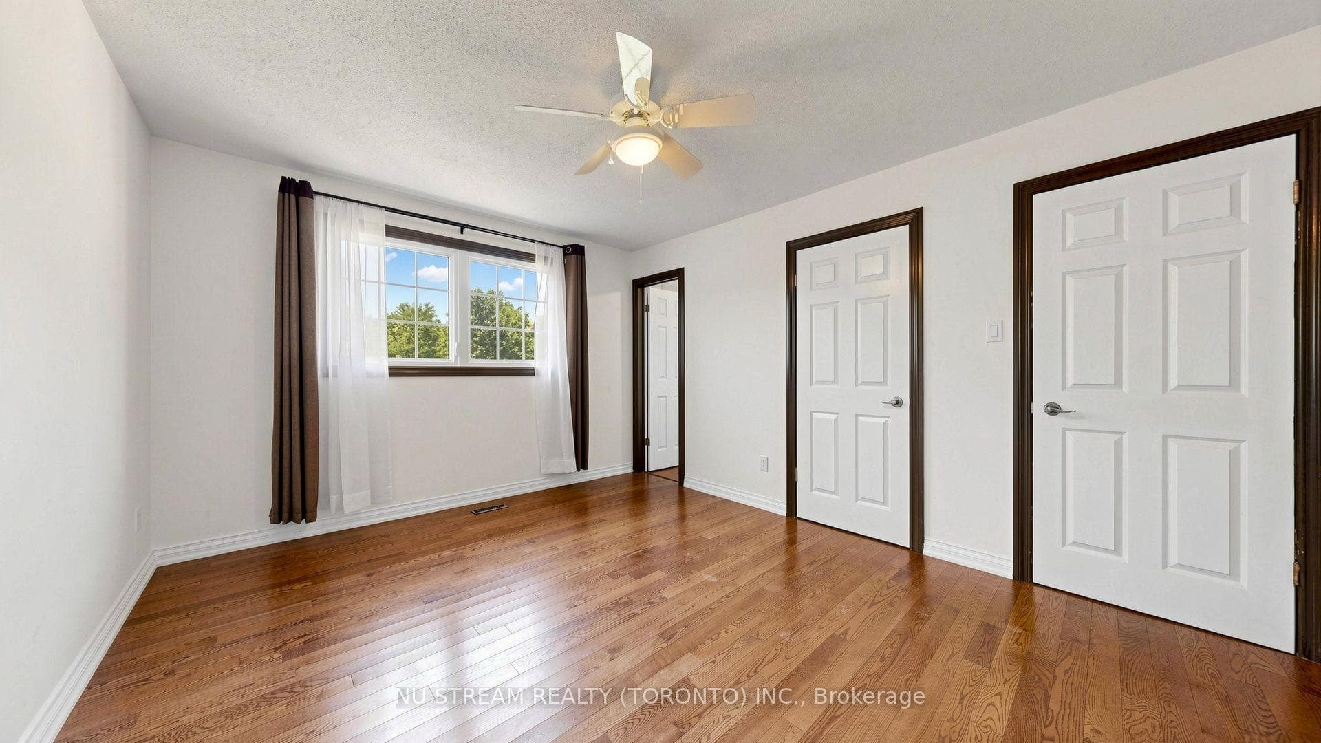 20 Blackforest Drive photo 17