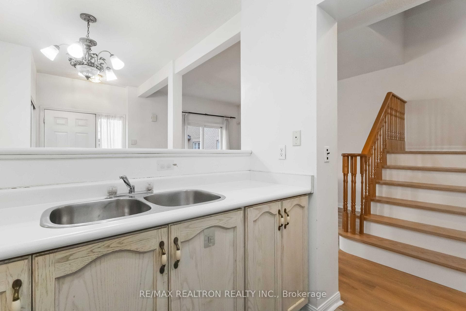 14 St. Moritz Way Unit 12 photo 16