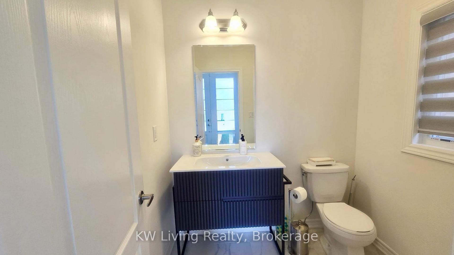 33 Valleo Street photo 10
