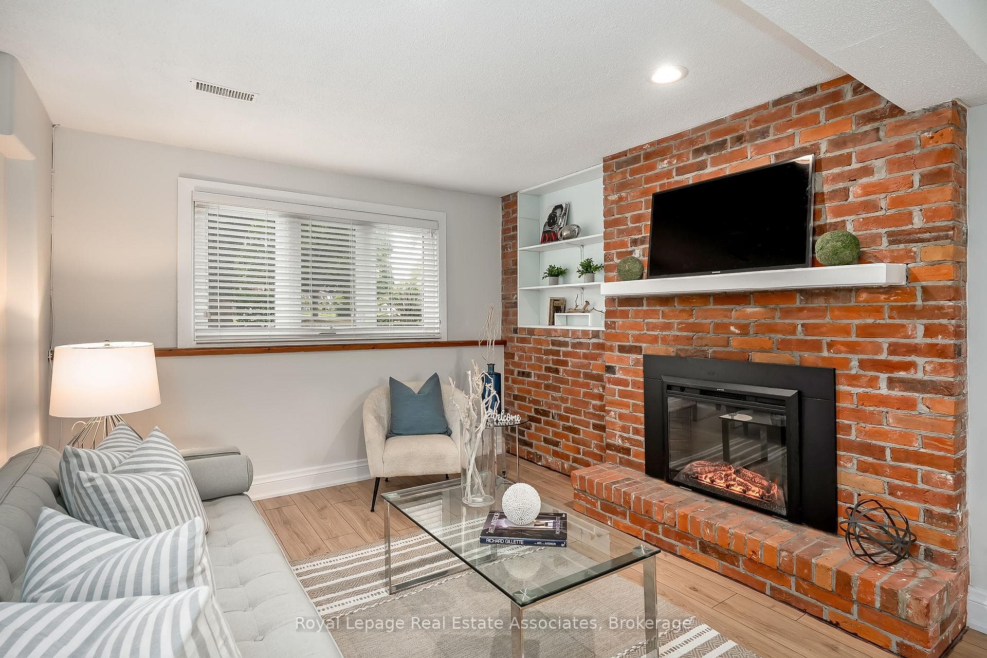 6951 Estoril Road photo 25