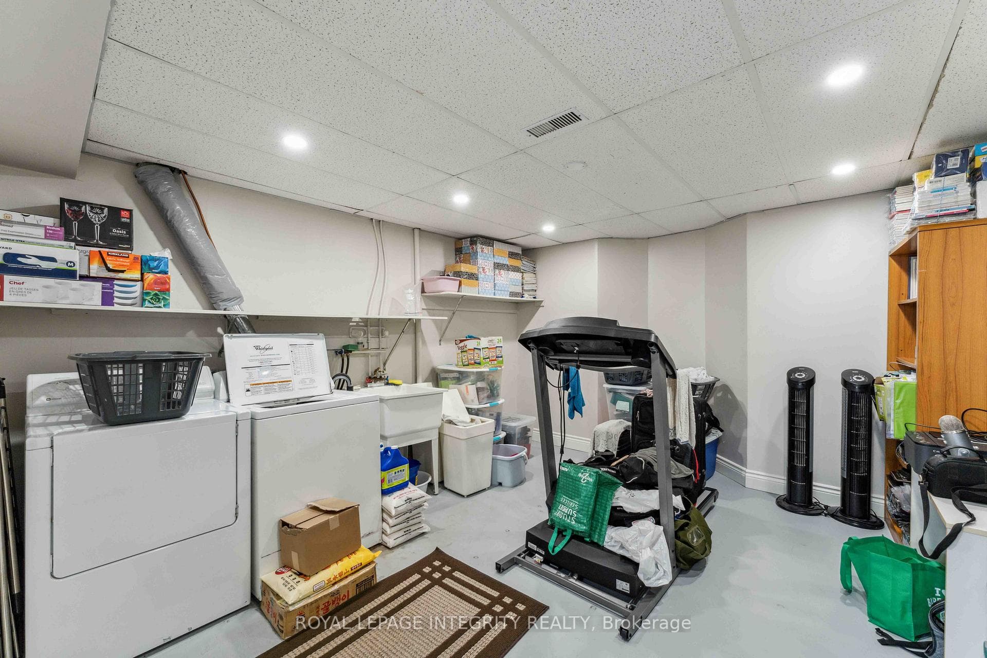 7 WINDHURST Drive photo 22