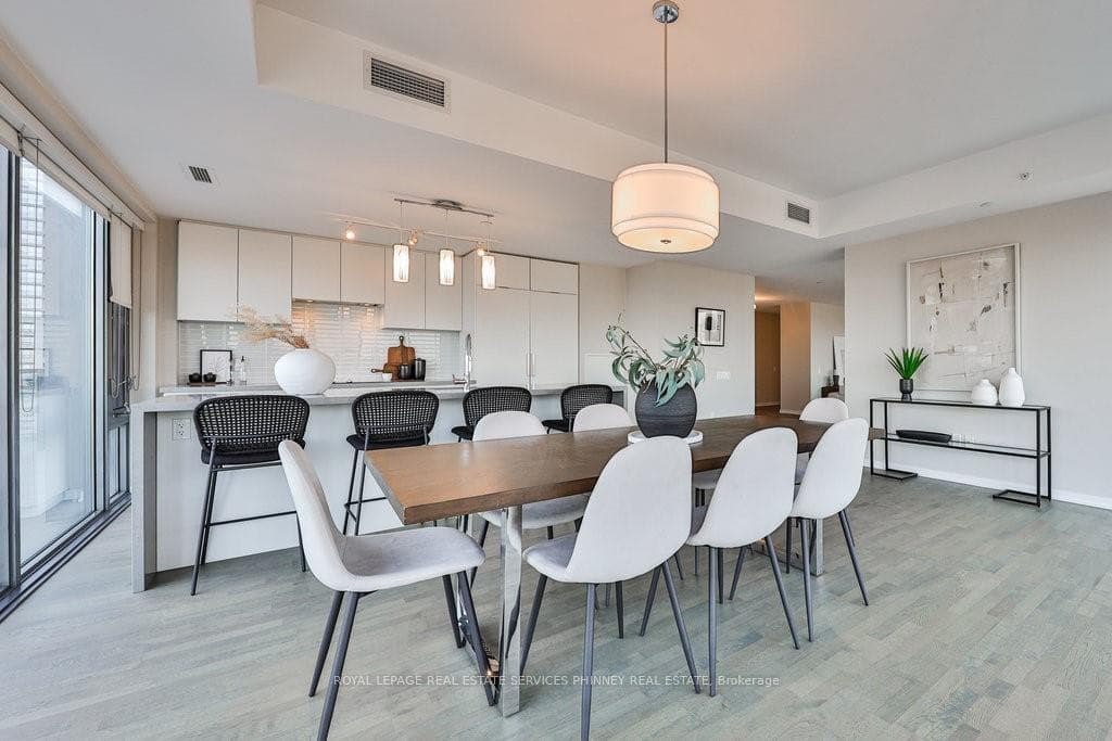 60 Colborne Street Unit 2501 photo 14