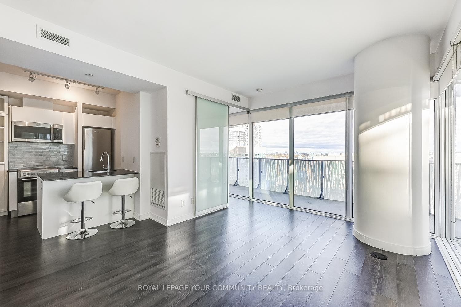 42 Charles Street Unit 4208 photo 10