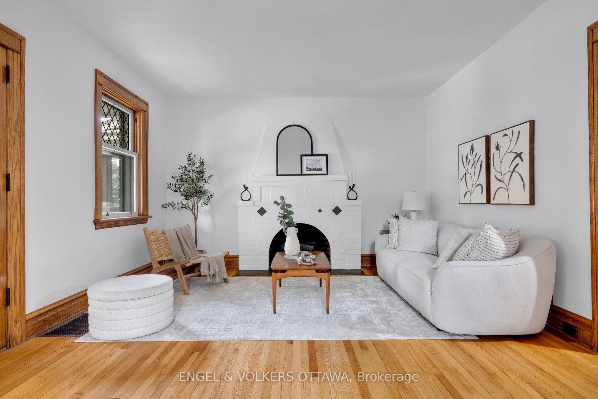 54 Glendale Avenue photo 9