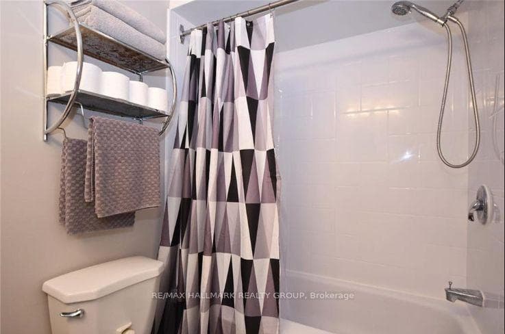 14 Sweetbriar Circle Unit 1 photo 9