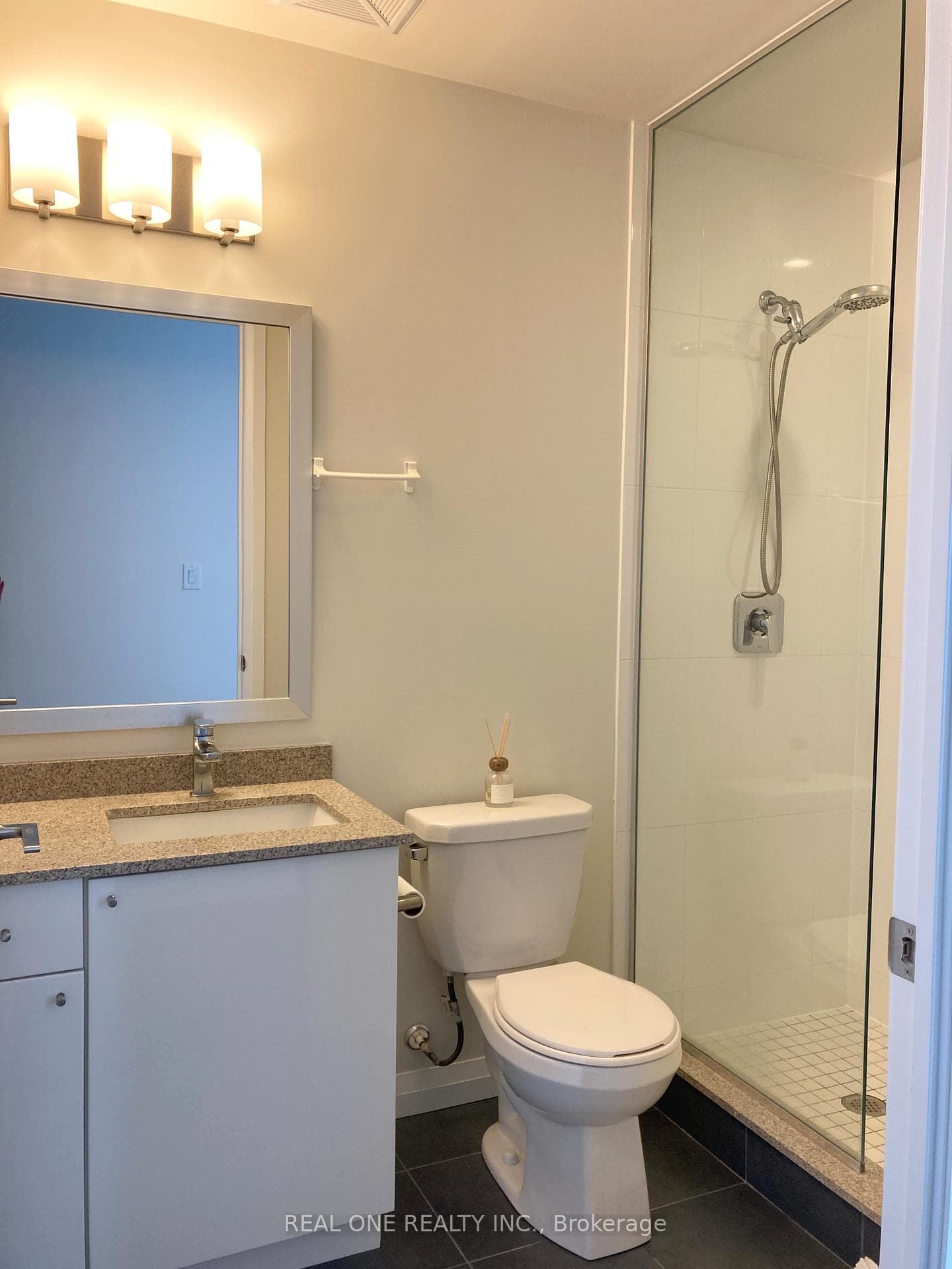 5025 Four Springs Avenue Unit 1007 photo 18