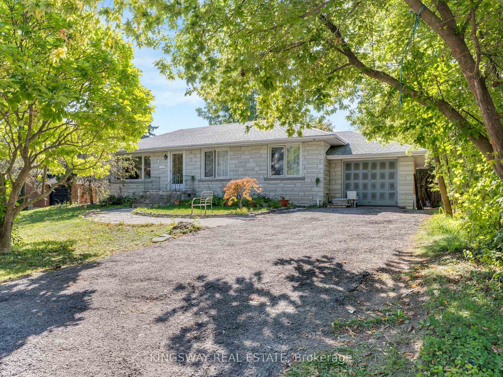 41 Kirk Drive photo 1