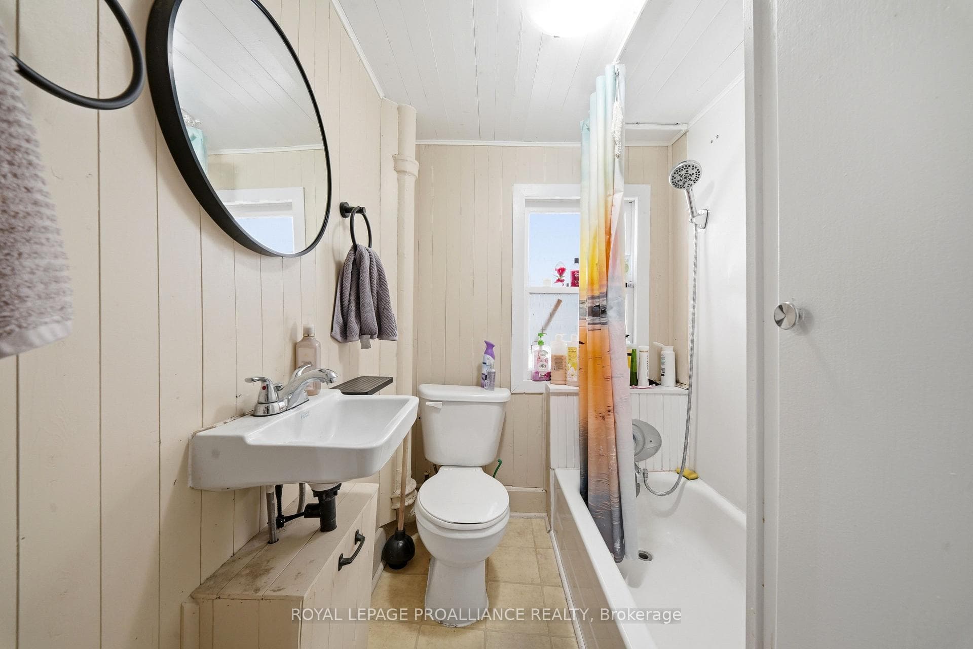 26 Johnson Street photo 22