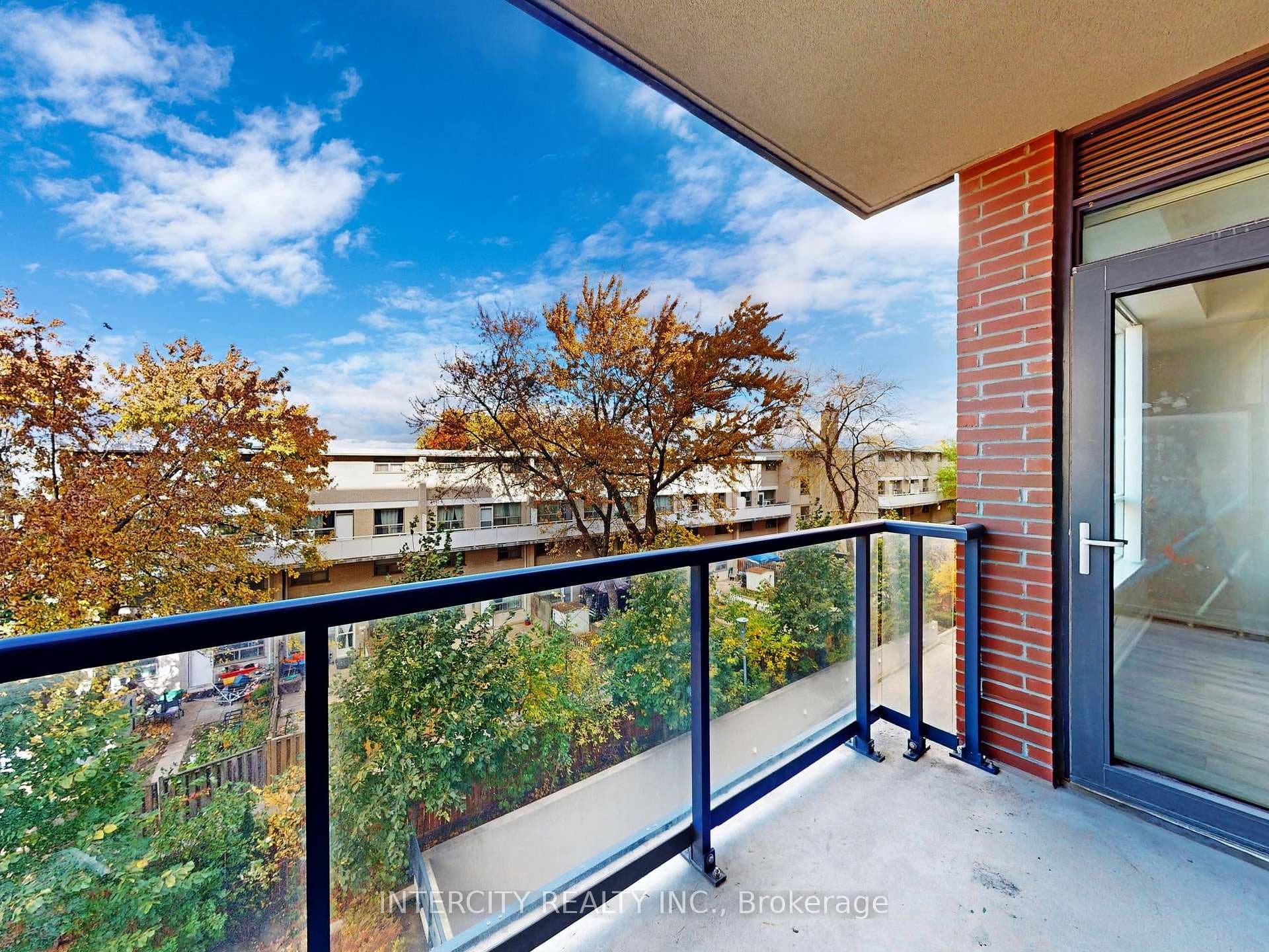 2800 Keele Street Unit 321 photo 32
