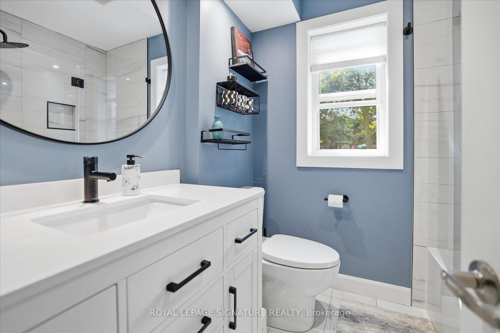 24 Latham Avenue photo 19