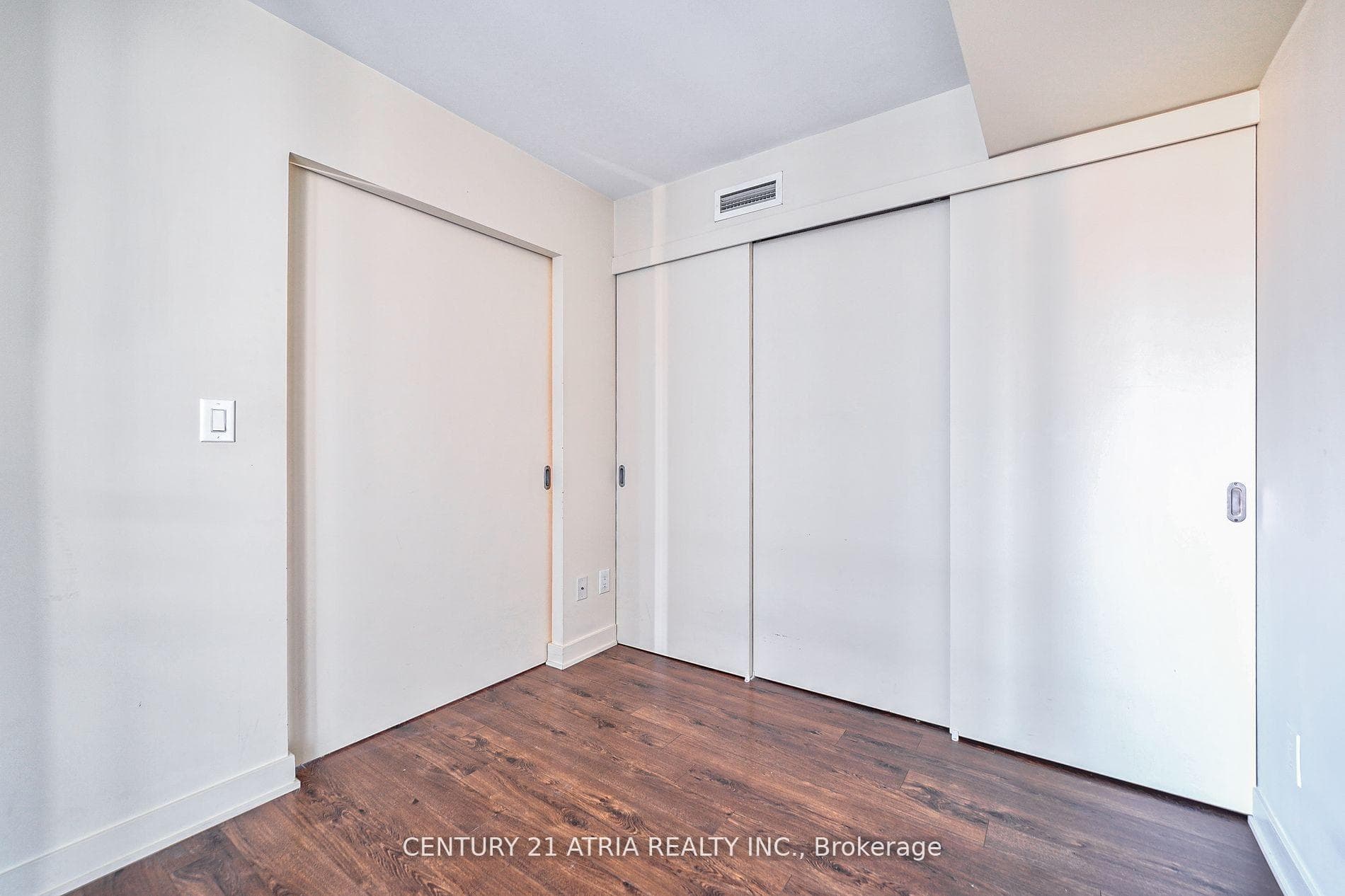 110 Charles Street Unit 1308 photo 31
