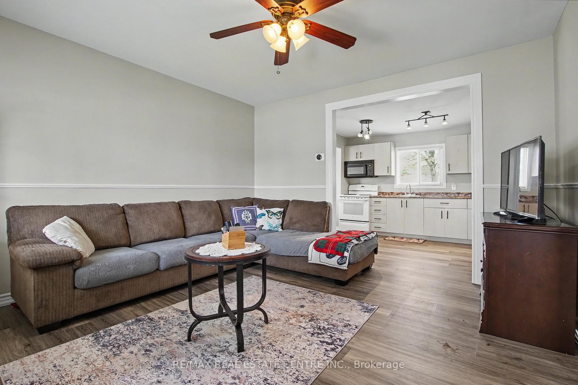 123 Norfolk Avenue photo 5