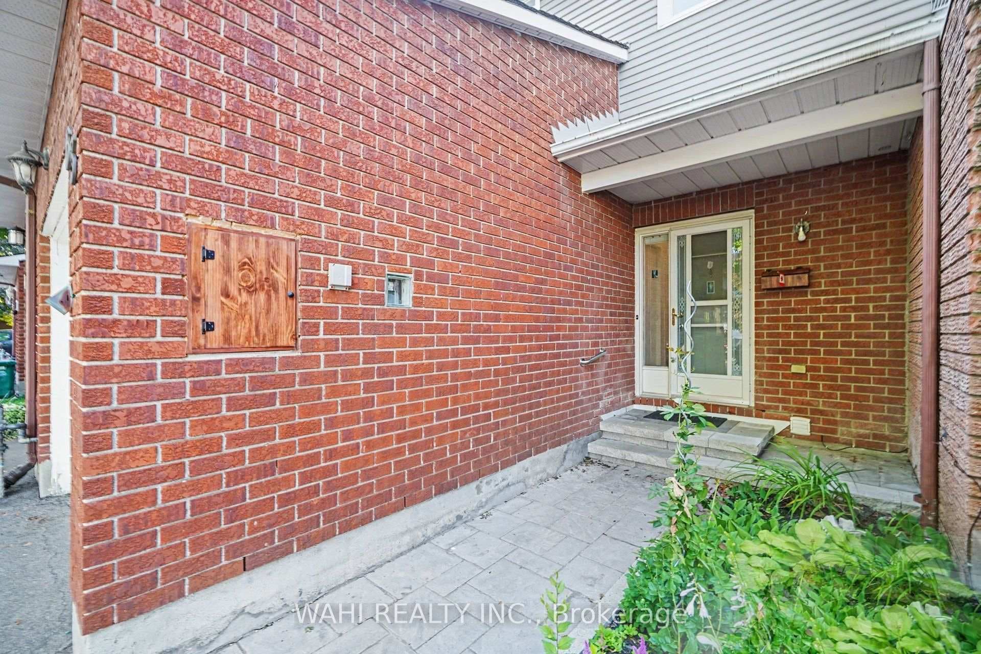 63 Armadale Crescent photo 2