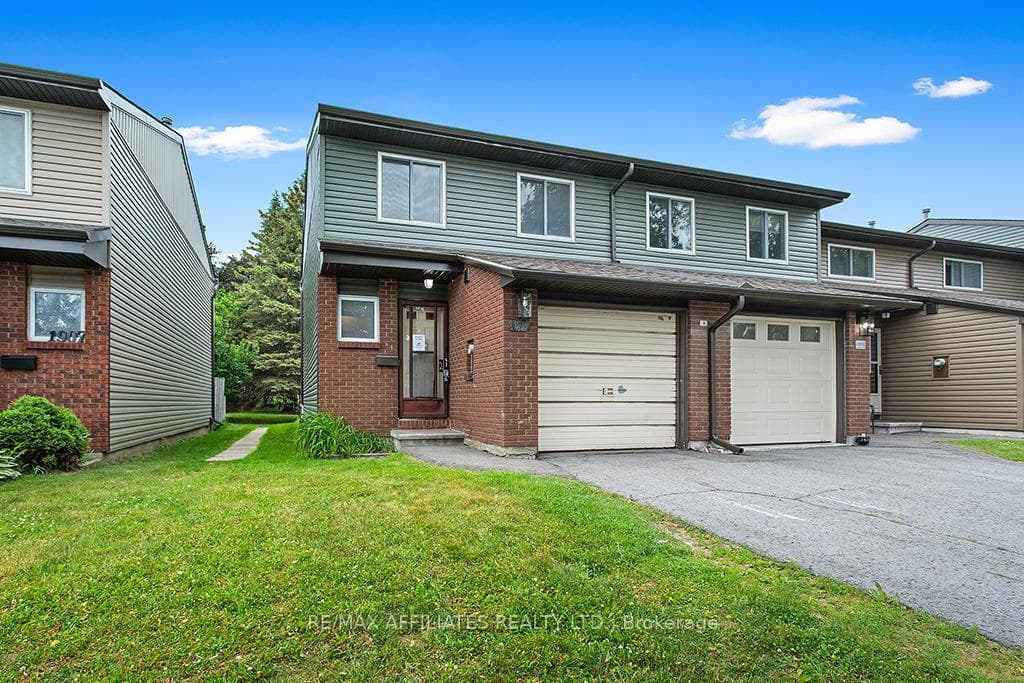 Welcome to 1911 Simard!