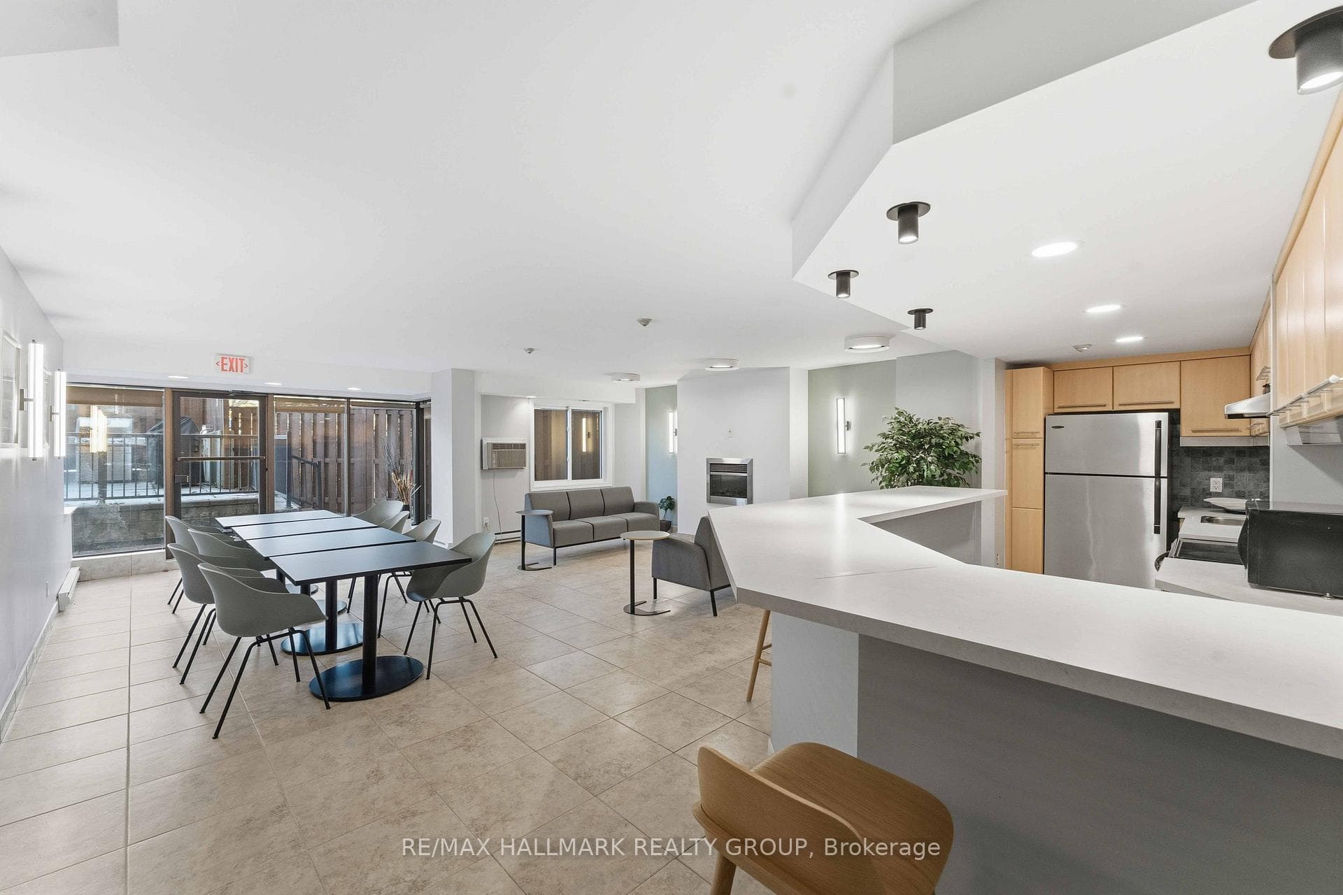 225 Alvin Road Unit 310 photo 24