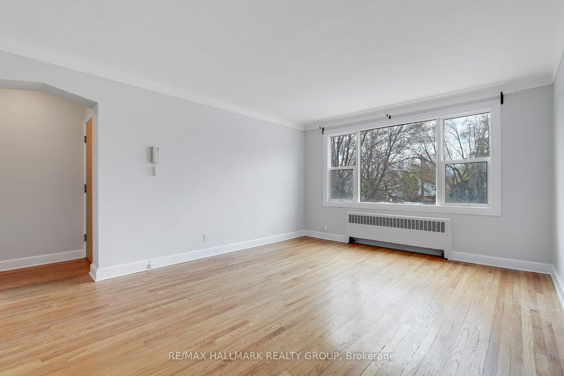310 Byron Avenue Unit 3 photo 13